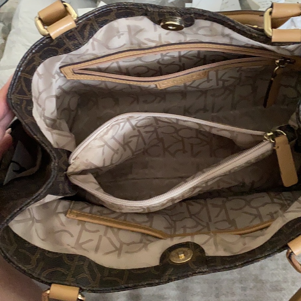 Calvin Klein Purse - Picture 2 of 4